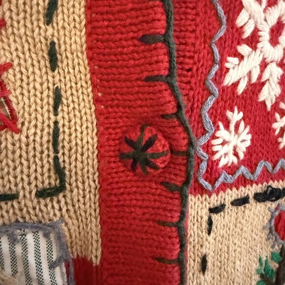 VINTAGE Christmas Sweater Vest | Patchwork Snowmen, Trees & Reindeer | Size M - Picture 6 of 9